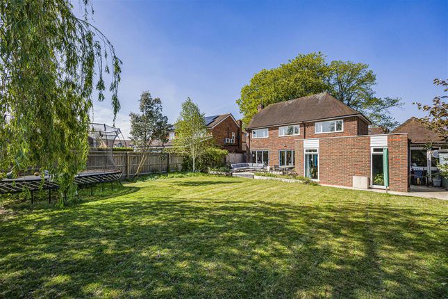 8, Gravel Hill, Reading photo 4