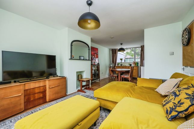 5, Glenlivet Gardens, Nottingham photo 3