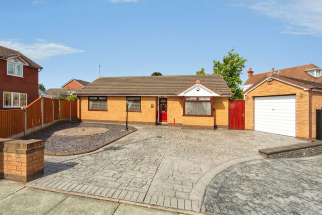 3-bed house on 19, Broad Hey Close, Merseyside, £390,000