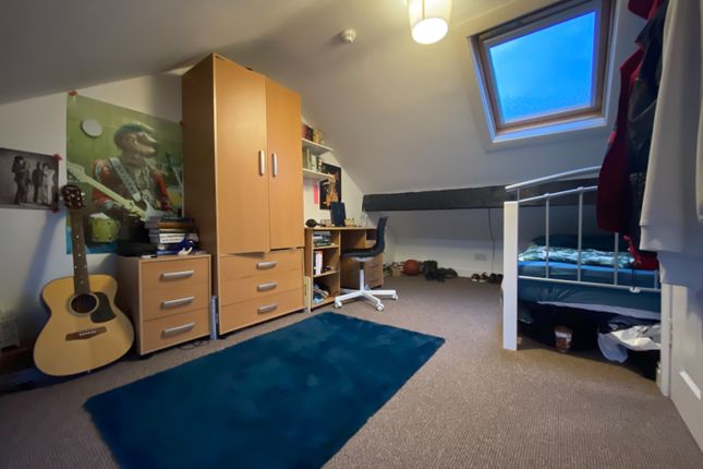 76, Llantrisant Street, Cardiff photo 4