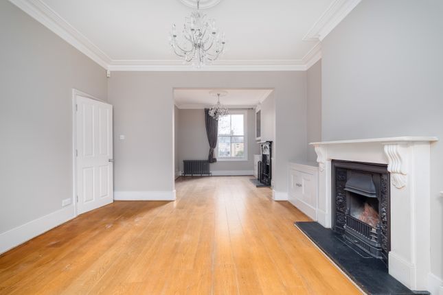 23, Dinsdale Road, London photo 3