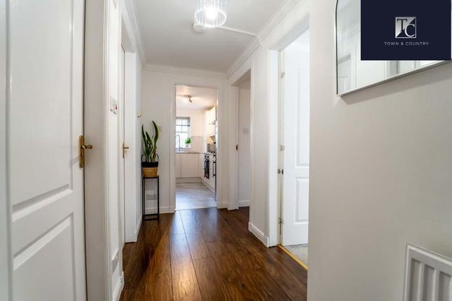 41, Castlefield Court, Millerston photo 4