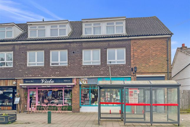 Thumbnail Flat for sale in Londgon House, High Street, Knowle