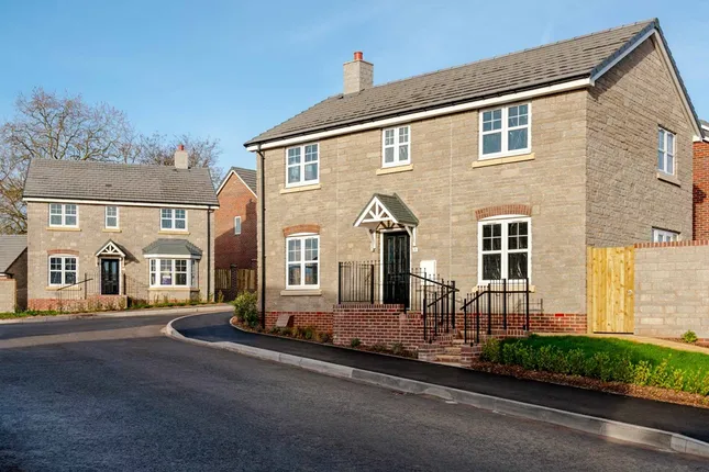 Taylor Wimpey - Elgar Place