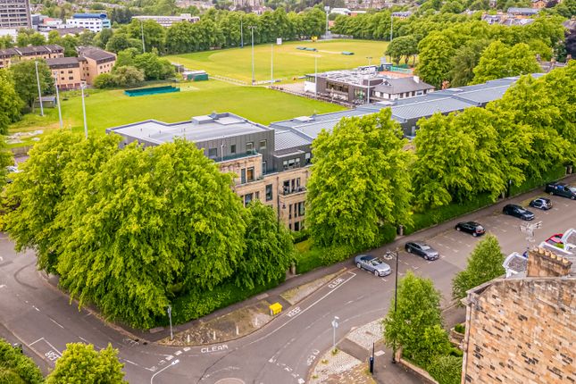 2-bed flat on Hughenden Road, Flat 3/2, Hyndland, £389,000