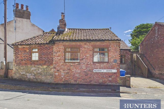 1-bed house on Smithy Cottage, Front Street, Bridlington, £149,950