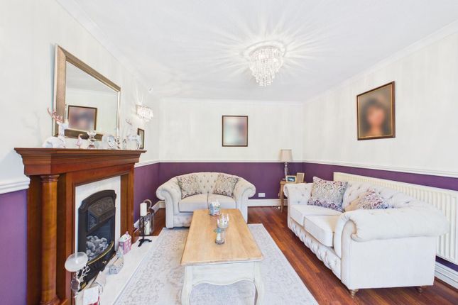 56, Cuckoo Street, Bridgend photo 4