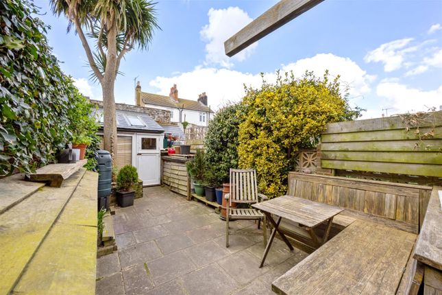 32, Ship Street, Shoreham-By-Sea photo 4