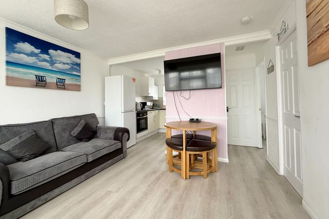 438, California Sands, Great Yarmouth photo 2