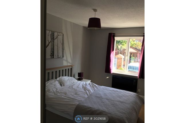 Flat, Greys Court Sidmouth Street, Reading photo 4
