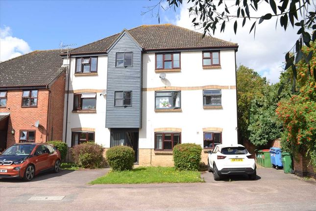 Thumbnail Flat for sale in Redmayne Drive, Chelmsford