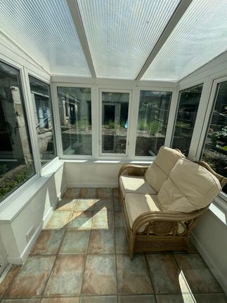 26, Ferndene, Bingley photo 4