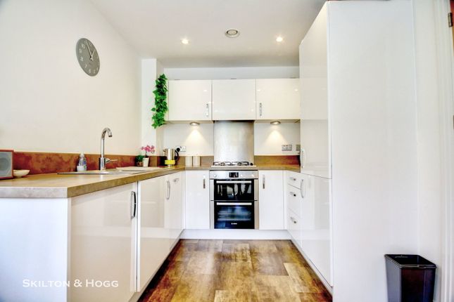 34, Cartmel Road, Daventry photo 3