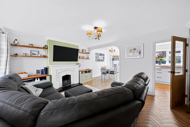 2, The Headland, Leicester photo 4