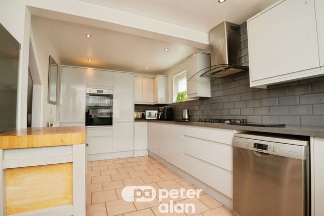 1, St. Arvans Road, Cwmbran photo 3