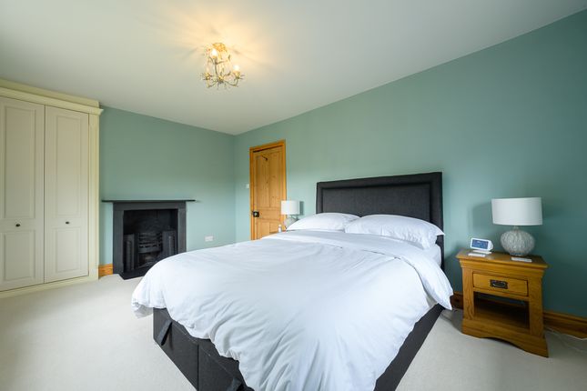 Upper Foxhall House-15
