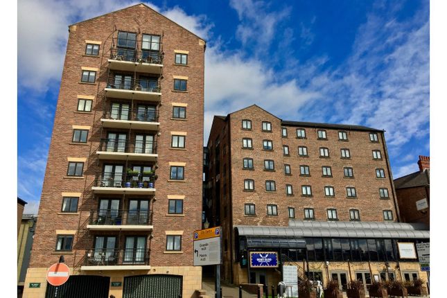 Flat to rent in Milk Market, Quayside, Newcastle Upon Tyne