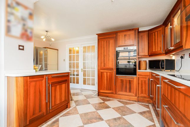 18, John Hibbard Avenue, Woodhouse photo 4