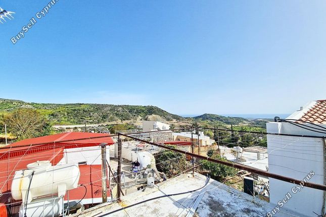 Town house for sale in Marathounta, Paphos, Cyprus