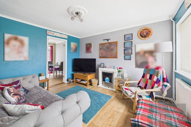 11, Gleneagles Close, Bexhill-On-Sea photo 2