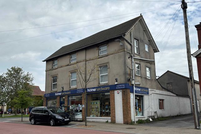 Retail premises to let in High Street, Stonehouse