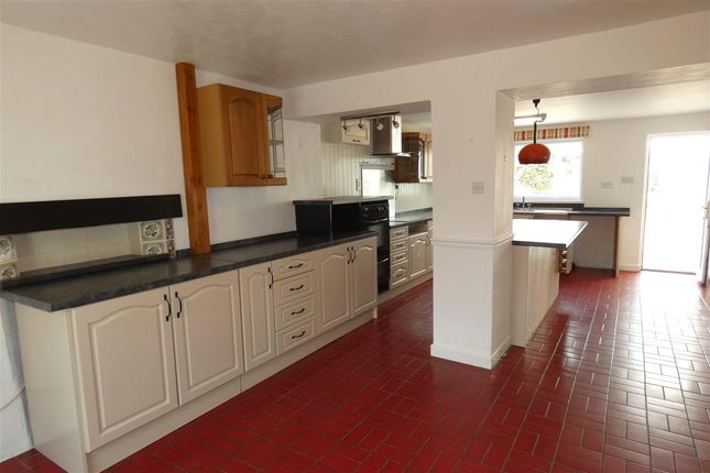 Clayston Farmhouse, Haverfordwest photo 3