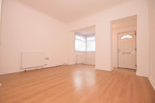 3 Forest Drive, Bothwell, Glasgow photo 2