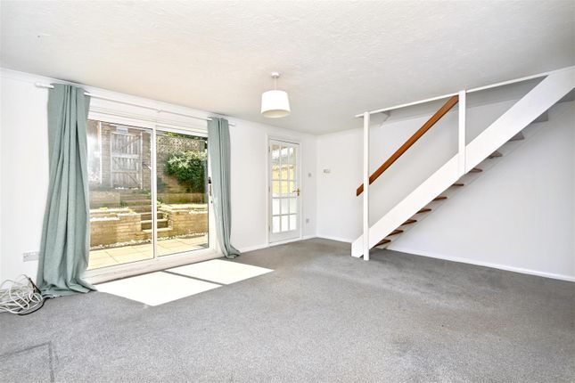 22, Lydd Close, Eastbourne photo 2