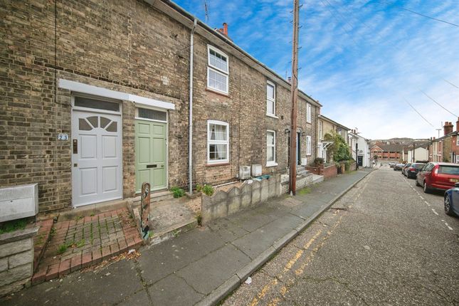 Terraced house for sale in West Street, Colchester