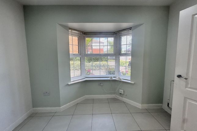 3, Copper Beech Close, Maidstone photo 5