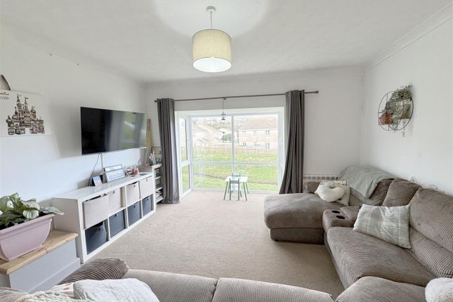 21, Josephs Court, Perranporth photo 4