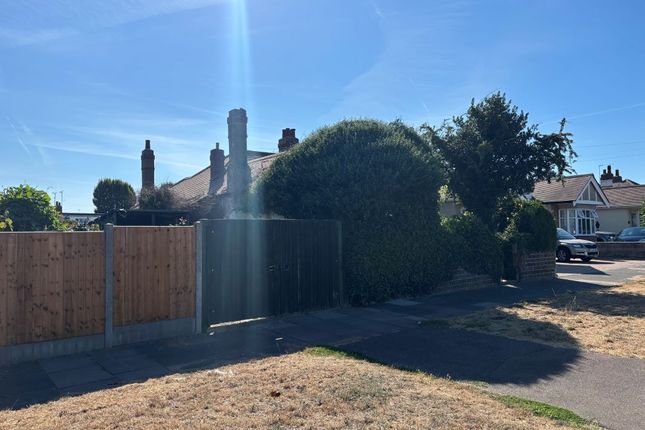 376, Bournemouth Park Road, Southend-on-Sea photo 4