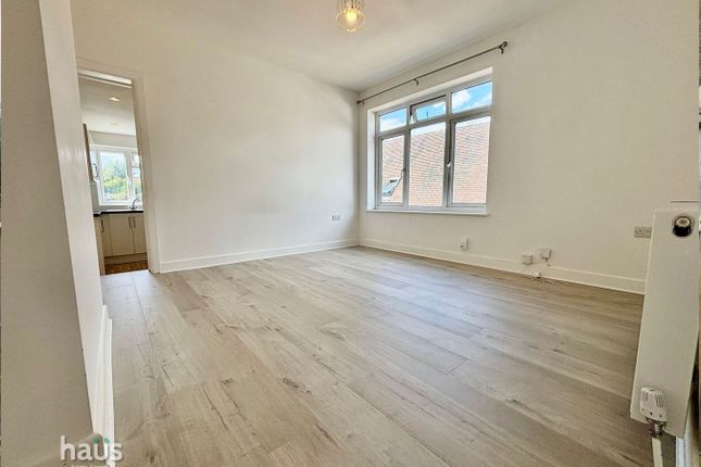 2a, Orchard Street, Gillingham photo 2