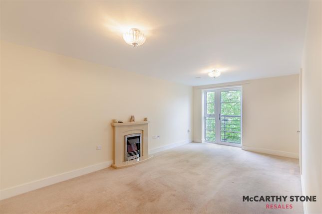 6 Lawrence Place, White Horse Lane, Maldon photo 3