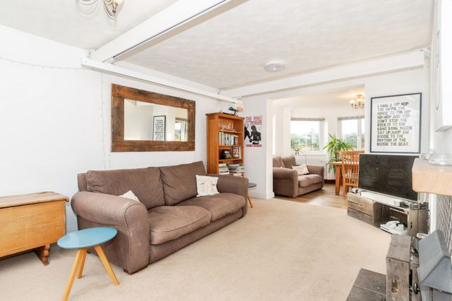 23, Trelispen Park Drive, St. Austell photo 2