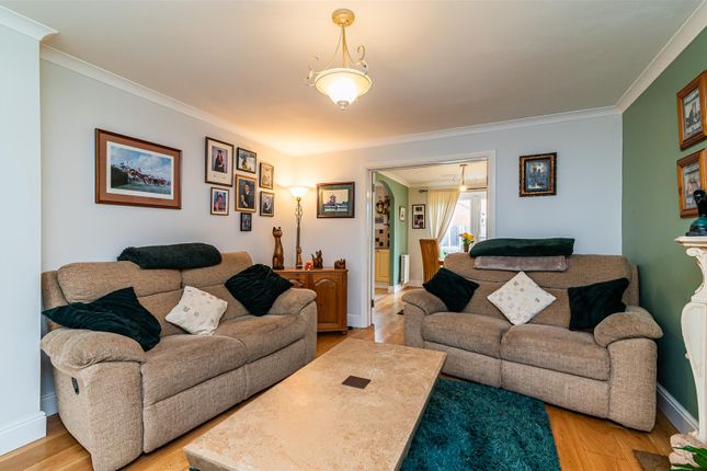 Blenheim Avenue, Nottingham photo 4