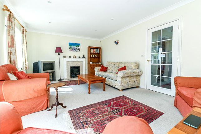 2, Middleton Mews, Hampshire photo 4