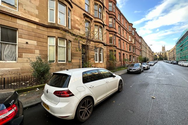 Flat to rent in 68 West End Park Street, Hillhead