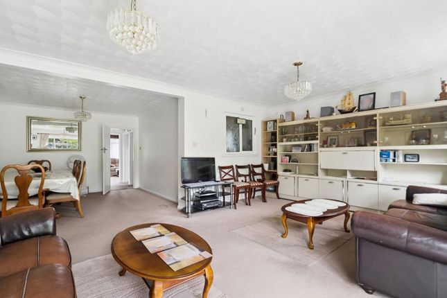 26, Park Lane, Slough photo 2