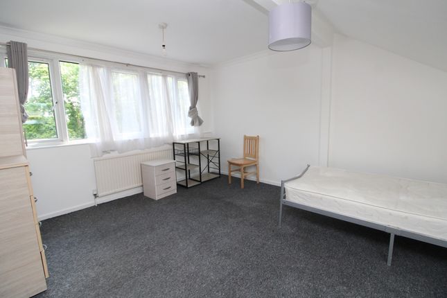 33, Anerley Hill, London photo 4