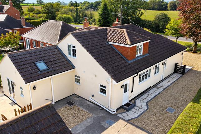 4-bed bungalow on Station Road, Lincoln, £525,000