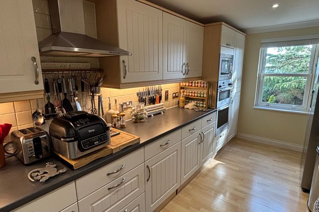 Apt 8, Wilbraham Court Higher Woodway Road, Teignmouth photo 3
