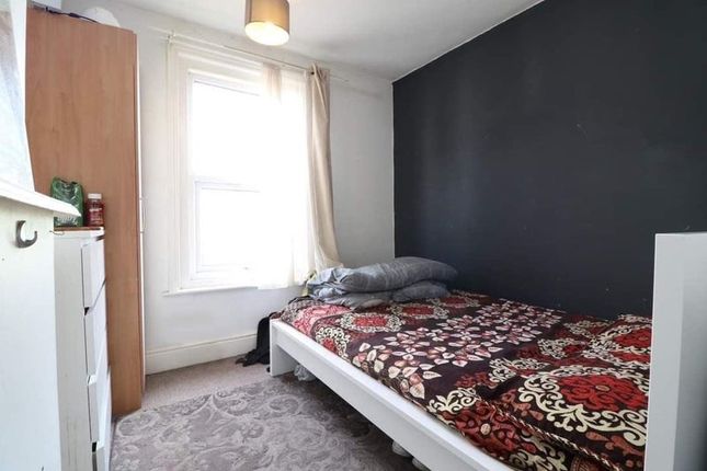 Shared accommodation to rent in Portswood Road, Southampton