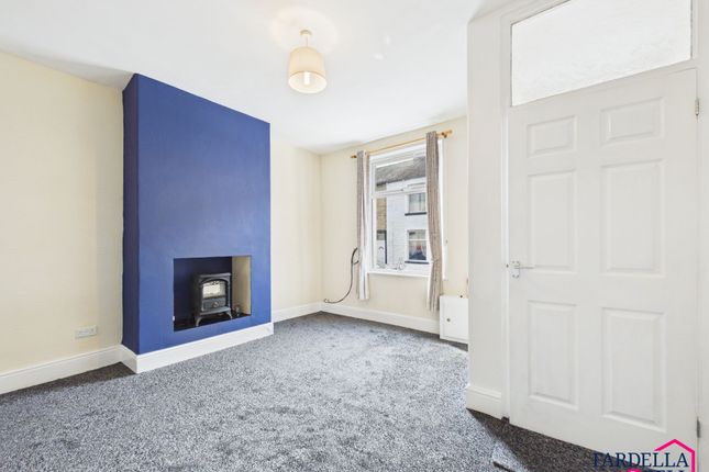 12 Moore Street, Burnley photo 3