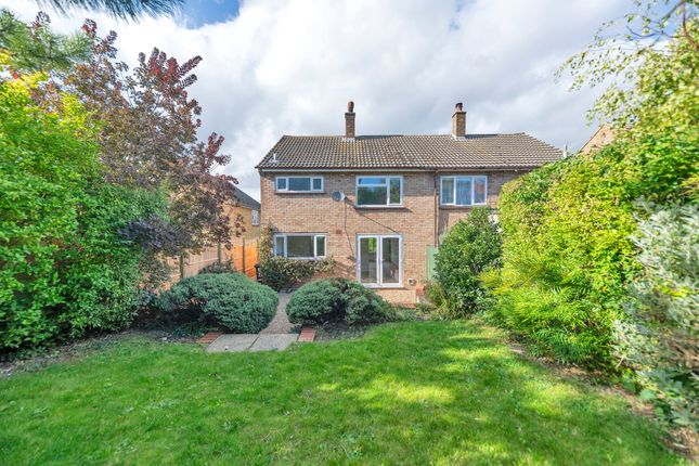 27 Dixies Close, Baldock photo 4