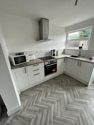 Thumbnail Terraced house to rent in Queen Street, Treforest, Pontypridd