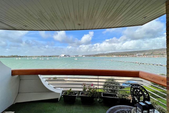 Flat for sale in Sonata House, Lock Approach, Port Solent