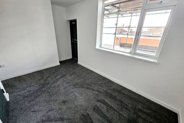 Apt 5, 7, Hardshaw Street, St. Helens photo 2