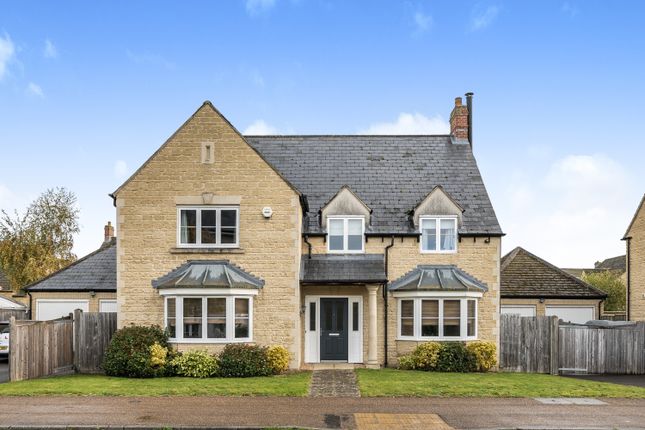 Detached house for sale in Elmhurst Way, Carterton, Oxfordshire