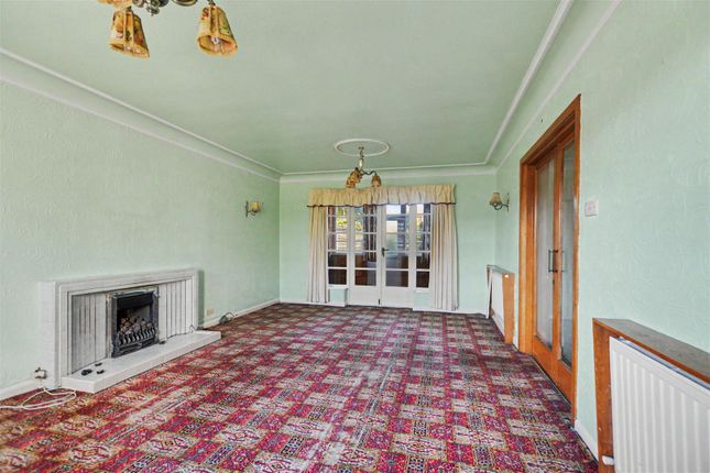 89, Briar Gate, Nottingham photo 2